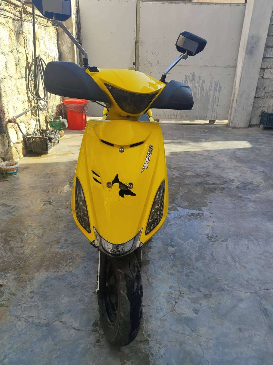 دراجة هدرس  للبيع 
 اوراق كامله.  
السعر مليون بيه مجال 
رقم للتواصل .***********
