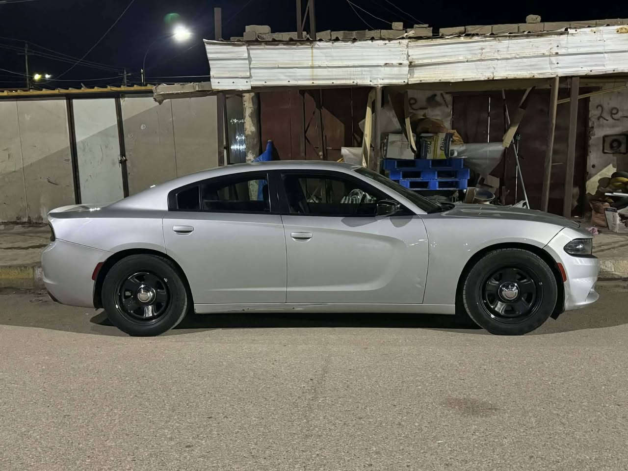 سلام عليكم جارجر موديل 19. / 22
ماشيه /130
رقم/ ذي قار بسمي  
سنويه / 2029
تحويل مباشر
كير مكينه حداديه تبريد كفاله
حادث موضح بلسونار وبيها حالوب 
سعر 170وبيها مجال 
***********
