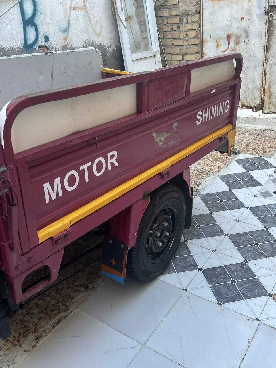 جمره فحل مكينه 23 مبدله ولفات مرقمه نكليزي سنويه 2031 مداور ثاني يوم   السعر 1900 قفل قفل قفل 

‭0783 817 1228‬
