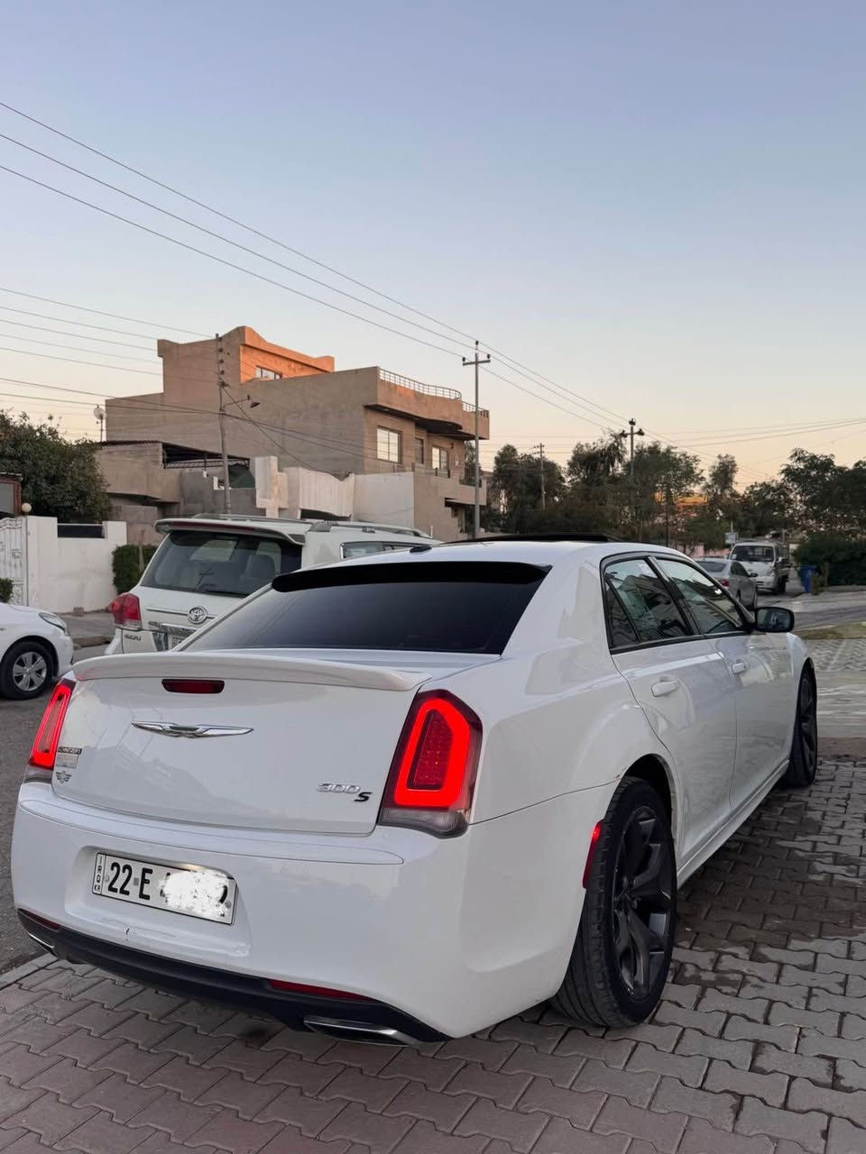 سلام عليكم 
اوباما 2016 فئه S كلين فول مواصفات 
ماشي 145الف ميل بدون نواقص
مكفوله من صبغ بيها ثلاث اماكن تعديل و كارت 
شرط الفحص مكفوله من كير و محرك و صدر حداديه 
سياره عليه غرامه 19ورقه تنزل من السعر 
وسياره باسمي تريد تحويل او وكاله حاضر 
للاستفسار اكثر 
خابر و تدلل
***********
*********** كركوك, العراق
