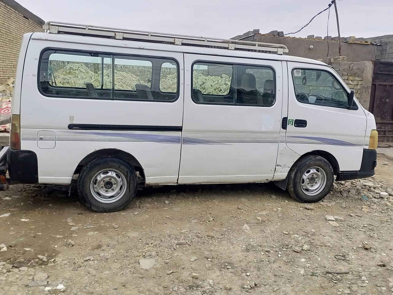 سلام عليكم نيسان 2007 البيع سعر 60 مطلوبه هيئة وغرامات 4ملايين ونص عل مشتري مكان بغداد المعامل رقم***********
