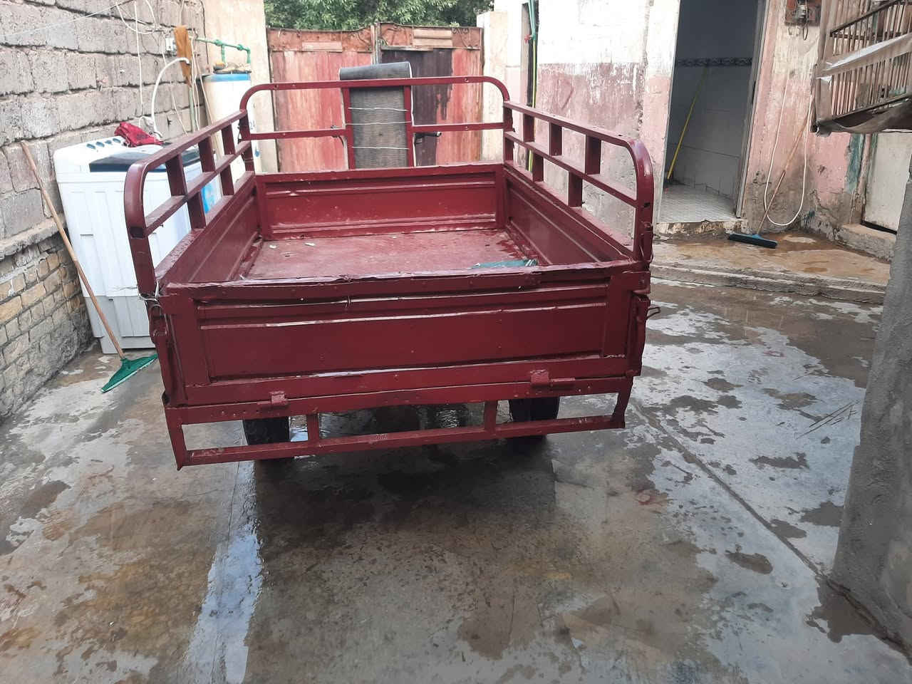ستوتة للبيع نضيفة كهربائيات شغالة محرك خير من الله اوراق كاملة السعر 950 وبيهة مجال بسيط رجأ الموشراي ليتعبني


**إذا كنت صاحب هذا الإعلان وتريد حذفه لأي سبب، رجاءا أرسل رسالة إلى الدعم الفني**