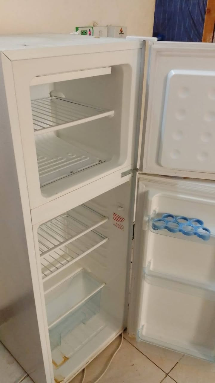 ثلاجه لبيع ب 200 وبيه مجال بعدهي بلجيس


**إذا كنت صاحب هذا الإعلان وتريد حذفه لأي سبب، رجاءا أرسل رسالة إلى الدعم الفني**