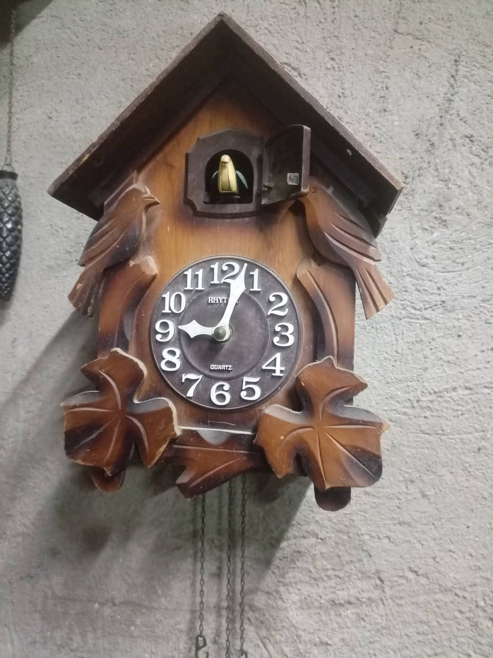 سلام عليكم غراض انتيكه البيع كلمن وسعره عنوان بغداد ***********
