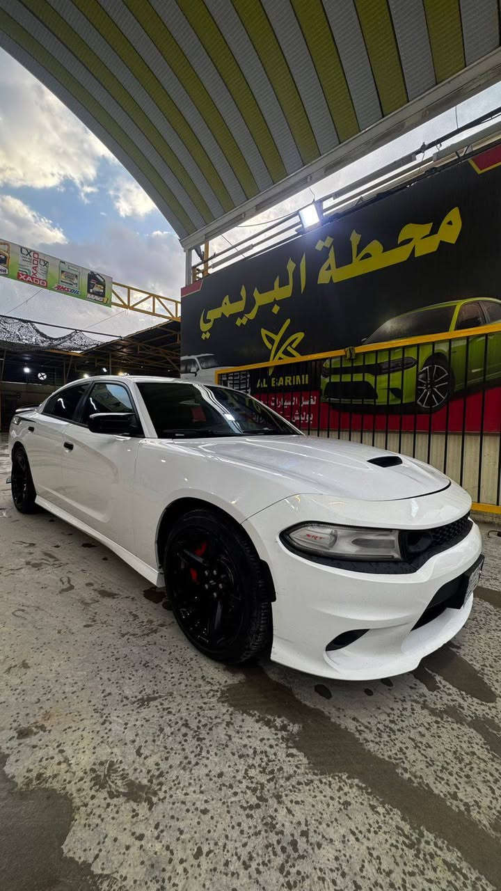 سلام عليكم
جارجر  موديل  19 ارتي RT 5700 سوبر تراك باك رقم بغداد  مكاني حله 
سنويه باسمي 
حادث قطعه وحده موضح بالصور
كير مكينه حداديه كفاله 
حداديه صدر امامي و خلفي كله جديد 
عليهه هواي اضافاات 
السعر 228
***********
