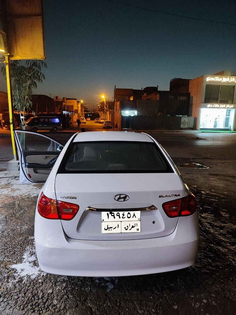 سلام عليكم النترا 2011 رقم أربيل سنويه ماساقطة مكينه كير حداديه تخم تاير جاهزة مكفولة من الفتح والتبديل بيها بارد خفيف بلباب سدر سعرها 120 وبيه مجال مكاني النجف الأشرف / حي ميسانن
رقمي ***********
