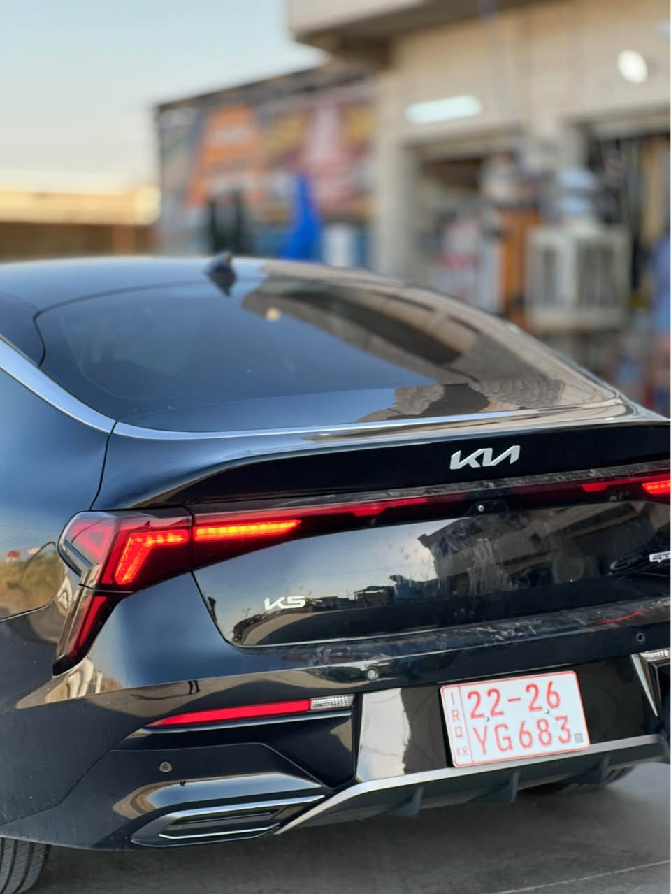السلام عليكم
عندي سيارة كيا K5 
موديل 2025
مواصفات جي تي لاين GT line اعلى فئة
وارد امريكي
محرك 2500 
شرط لا نفخ لا صرف لا رخاوه
گير شرط 
ماشيه 20 الف ميل 
بانوراما
رادارات 
داخل احمر جلد
كشنات هيتر وكهربائي
رقم كاتي تترقم دهوك
ضررها جاملخ صبغ+ باب مبدل اصلي بدون صبغ
ايرباك بردة مرجع سيستم
مكان السيارة الموصل
بيع فقط بدون مراوس بدون اقساط
للاستفسار
*********** واتساب
*********** واتساب موصل, نينوى
