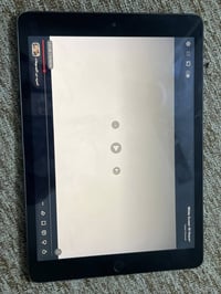 ايباد 9 للبيع مبدل فقط كلاس ب190 الف واتساب موجود 07838203436 بغداد حي...