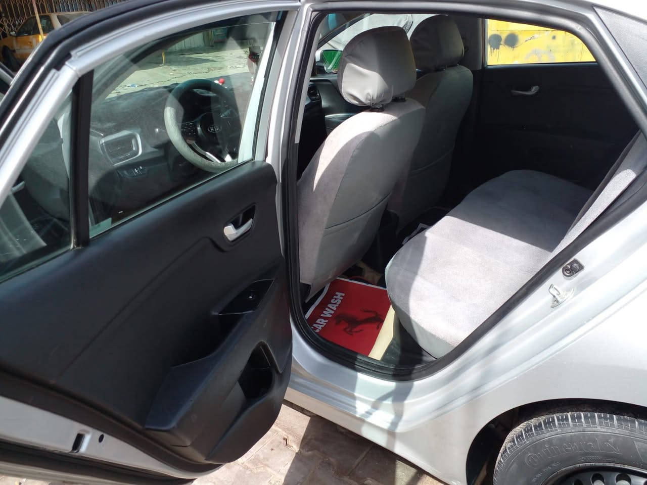 السلام عليكم كيا ريو موديل ٢٠٢٠ باسمي جاهزه بدون نقص مرفق سونار مكاني شعب سعره ١٠٥ رقي ***********
