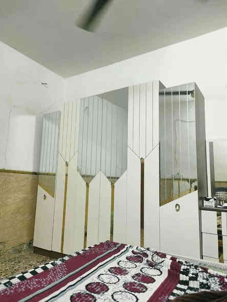 غرفة نوم تركي 
العدد 6
السعر 500
شد🪛 ونقل🚛 داخل بغداد مجاني
واتساب : ***********
