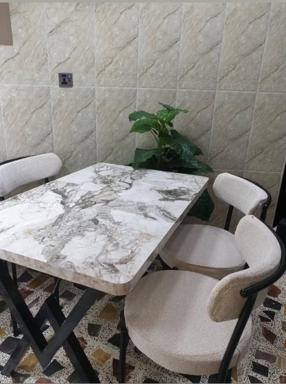 للبيع


**إذا كنت صاحب هذا الإعلان وتريد حذفه لأي سبب، رجاءا أرسل رسالة إلى الدعم الفني**