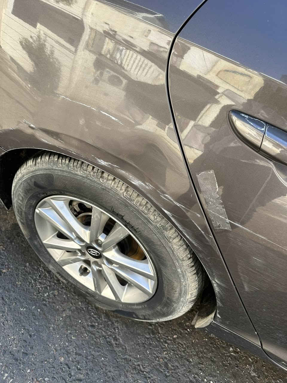 سوناتا 17 وراد أمريكي مبدل بيها راجس تبريد حداديه جاهزه بدون ضربه ما عده جاملق وباب وجاملق خلفي بارد فقط سياره ما بيها ضربه بجم سنويه منتهيه 2023 .. 
السعر 115 وبيها مجال بسيط. باقي التفاصيل ع واتساب
البصرة كرمه علي 
***********
