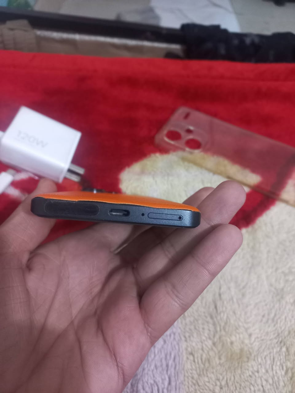 جهاز ريدمي نوت 13 برو بلس
نضافه الجهاز ١٠٠ % البطاريه 5000 الشحن 120 يعني بنص ساعه يفول شحن من صفر الئ 100 

ذاكره الجهاز 512 العشوائيه 12+12 

السعر 325 وبي مجال حگ الجيه مكاني نجف الحيدريه خان النص قرب المستشفئ مع كامل الملحقات


**إذا كنت صاحب هذا الإعلان وتريد حذفه لأي سبب، رجاءا أرسل رسالة إلى الدعم الفني**