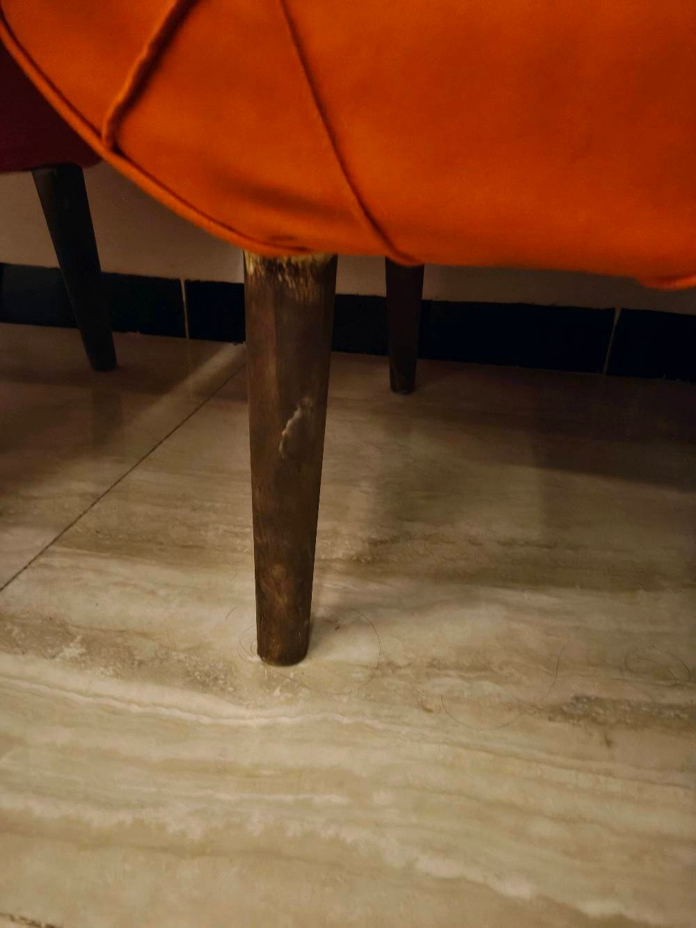 كراسي ثنين للبيع او المراوس بكرسي هزاز