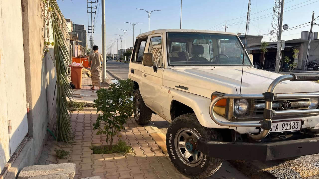 للبيع ...
لاندكروز ربع موديل 89 رقم بغداد بأسمي سنويتها لـ2031 
5گير مكينة و دبل اكسل بلاد شغال بشرط 
سيارة جاهزة 
سعر 47 للأستفسار اكثر .. 
***********
