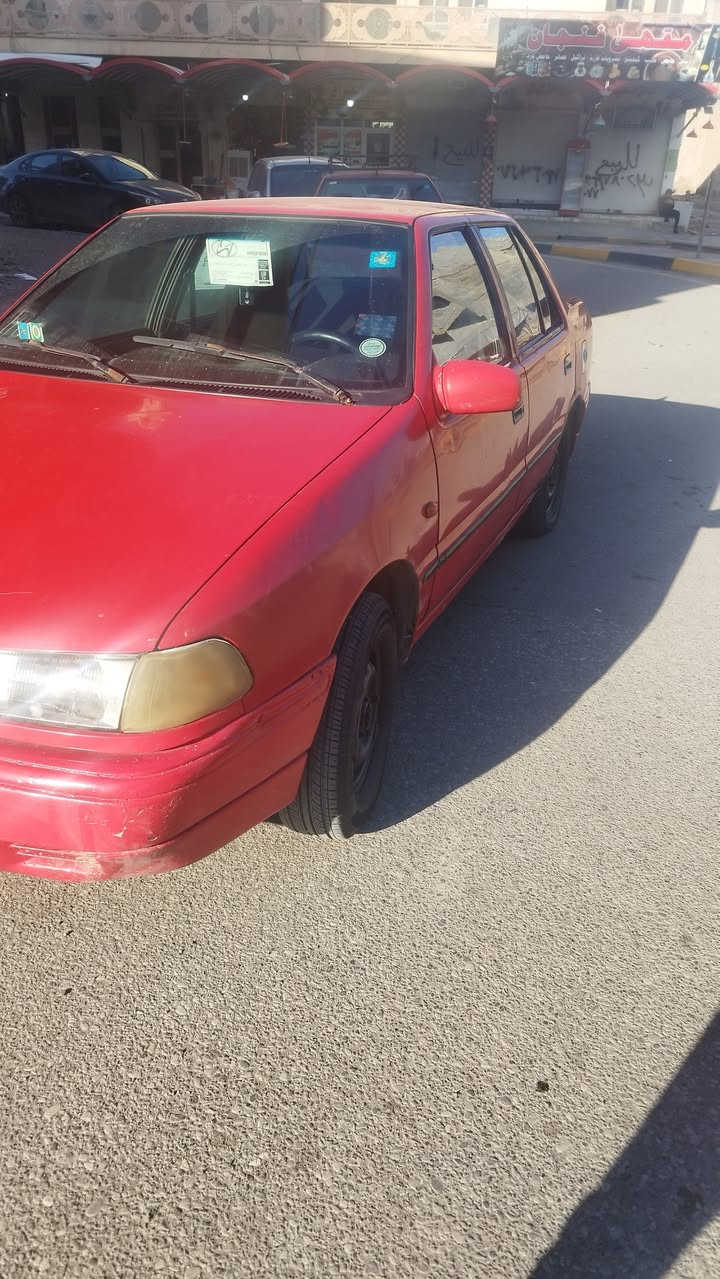 السلام عليكم، 
(قصط مابيع نقد فقط) 
هوندا بوني 
كير ومكينه بروتون شرط
طخم تايه 
وايرمنيه عام شغاله 
سنويه 31
كاربون بانزين بيها 
اني صاحبها الشرعي وشرط الوكاله والتحويل 
العنوان:  جانب الايمن 

الشراي يتصل 
***********
***********
