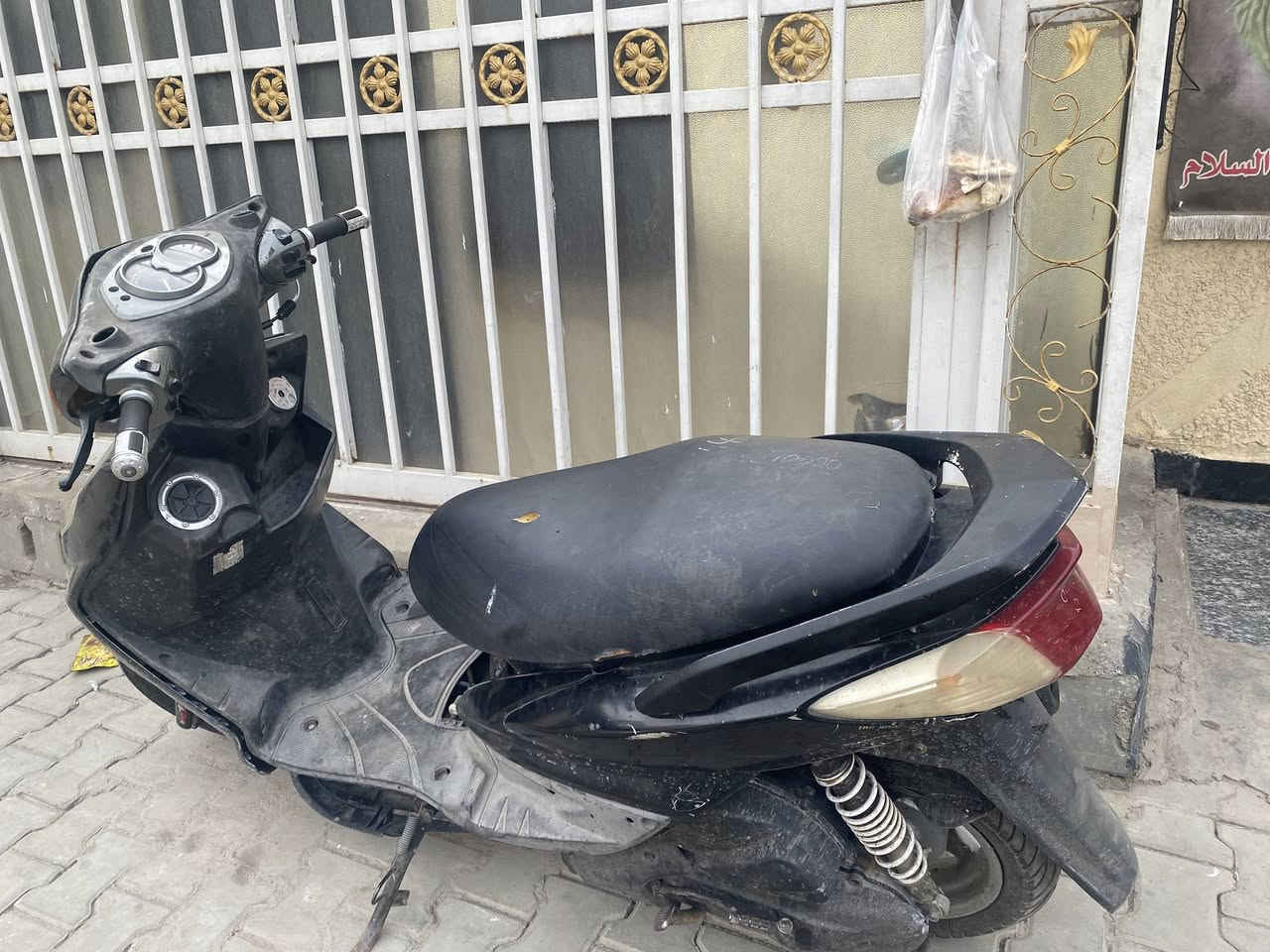 السلام عليكم دراجه سكنس فحل كلشي شغال بيها تشتغل سلف


**إذا كنت صاحب هذا الإعلان وتريد حذفه لأي سبب، رجاءا أرسل رسالة إلى الدعم الفني**