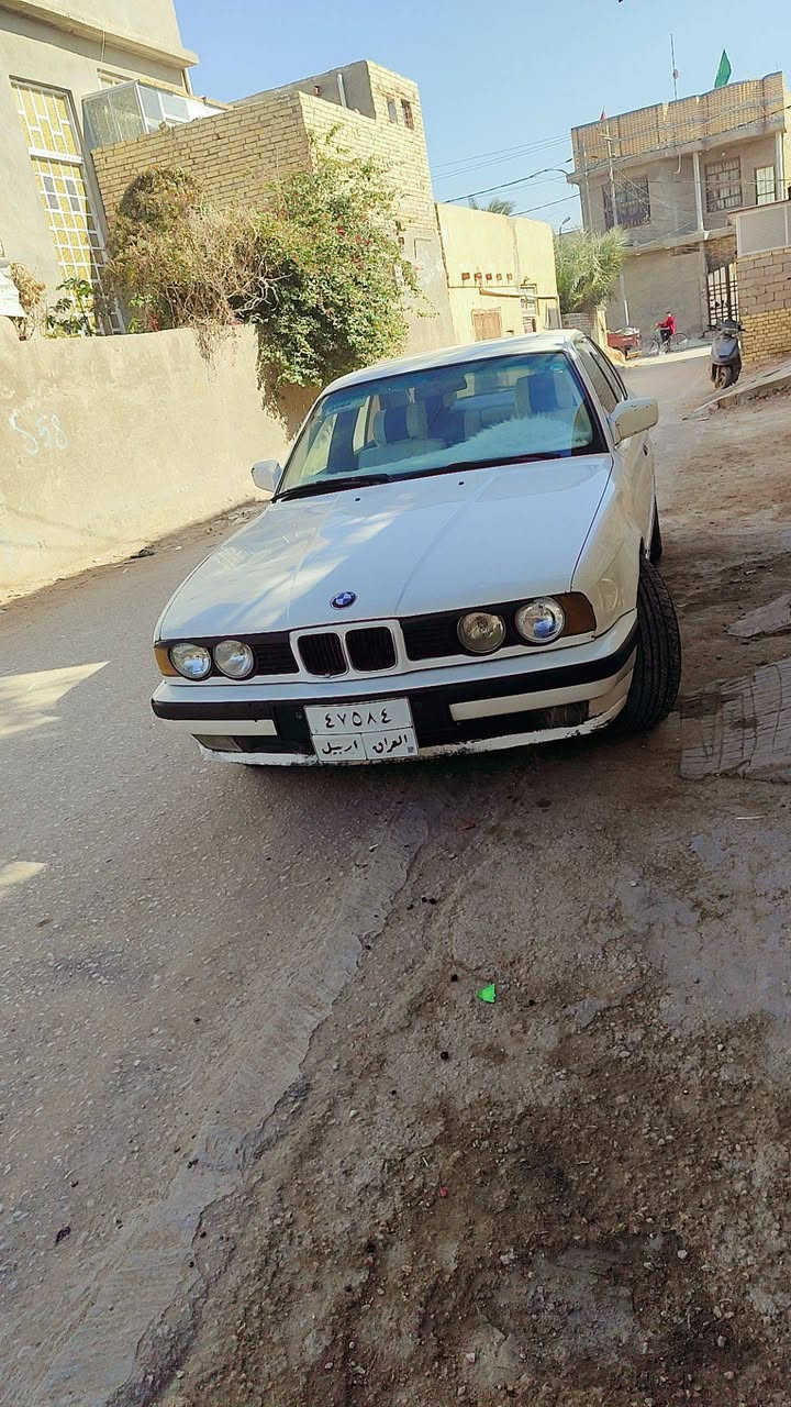 السلام عليكم
سياره مالت جناي نضيفه مكينه كير حداديه تبريد وكهربائيات شغاله موديل 91 مكفوله من الدعاميه للدعاميه 

الرقم ***********
السعر65
العنوان ديوانية قضاء الشاميه
