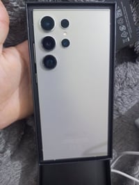 جالاكسي S24 الترا • نضيف • ناصريه مركز