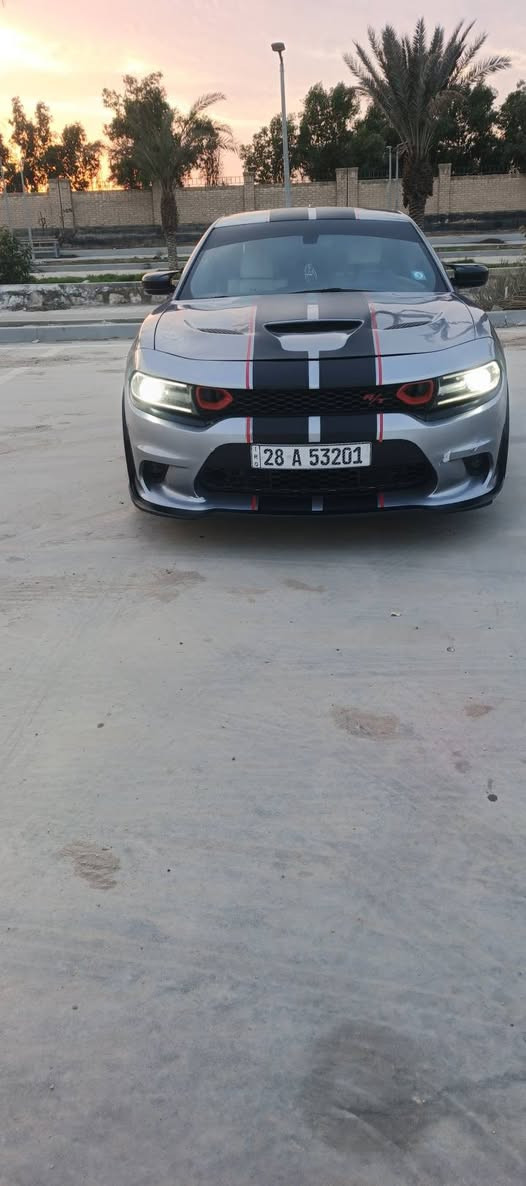 السلام عليكم للبيع أو المراوس حسب القناعه 
الوحش الامريكي دوج جارجر RT 
2018 أصل 8 سلندر
 السياره جاهزه مجهزه ع آخر حبايه مصروف عليه ومتعوب عليه السياره جديده ماشيه 100m
كير مكينه ع الفحص تخم تاير تخم ويل جديد حداديه جاهزه مداور شوكت ميعجبك 
السياره فول عده الفتحه داخله من امريكا حادثها دعاميه مبدلين بنيد تحديث وجاملغ صبغ 
السعر 190 بيها مجال قليل 
وإذا اكو مراوس ارواس حسب القناعه 
الاستفسار ***********
