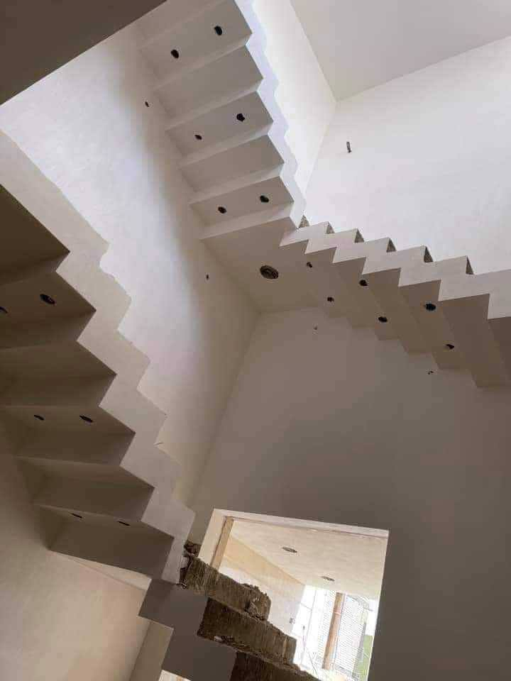 كادر جص وبياض سعر المتر 7 آلاف اي استفسار ***********
