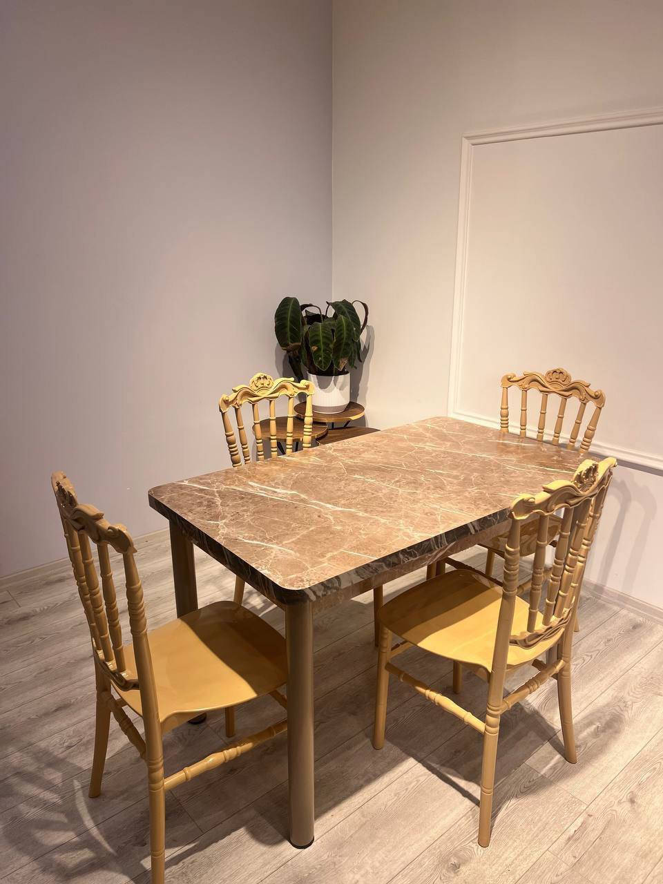 ميز طعام ٤ كرسي و6كراسي


**إذا كنت صاحب هذا الإعلان وتريد حذفه لأي سبب، رجاءا أرسل رسالة إلى الدعم الفني**