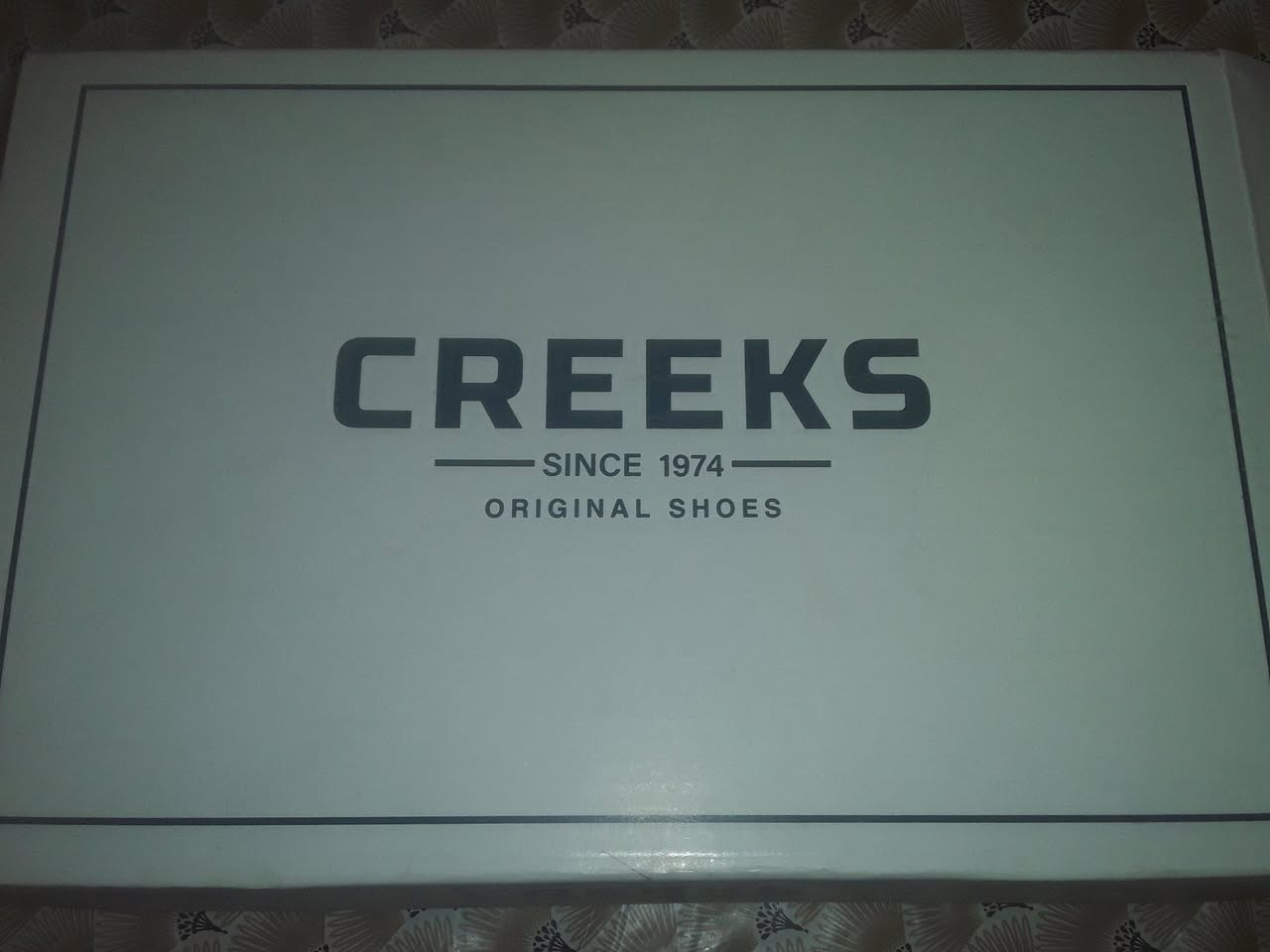 السلام عليكم ورحمة الله وبركاته ...عشاق الاحذية الرياضية ديال الماركة ...هذه ماركة creeks original ديال فرنسا شريتها من عند السيدة ب300درهم ....بغيت نبيعها ب 360درهم ...جديدة كيف جات ...النمرة  39
يلبسها الراجل والمرا والشباب...
اللي بغاعا مرحبا التوصيل حثى لباب الدار


**إذا كنت صاحب هذا الإعلان وتريد حذفه لأي سبب، رجاءا أرسل رسالة إلى الدعم الفني**