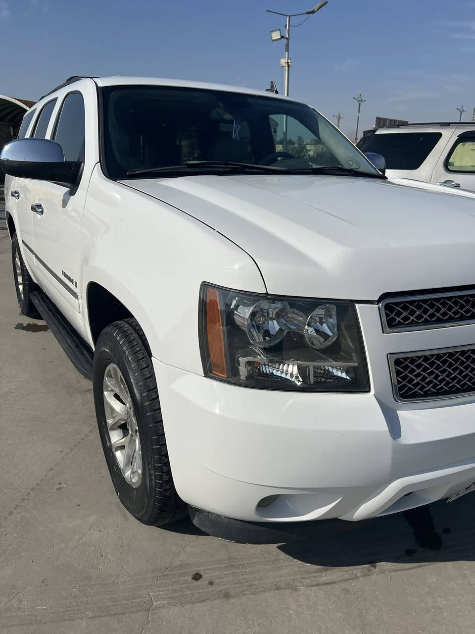 سلام عليكم يا الله البيع مستعجل ادوات ادوات حاويه تاهو فول LTZ موديل 2008 كفاله عامه من كص و سرقه وا العشاير رقم و سنويه متومه كفاله مكينه كير حداديه تبريد تخم تاير كهربايت كله شغله سياره فولل واحد عله واحد فتحه جنطه كهربائيه تحكم دواخل ملكي السياره جديده بمعنه الكلمه فقط قطعتين صبغ العنوان السياره بصره الاستفسار اتصال عله هاذه الرقم***********
السعر 75وبيه مجال رجان بدون خاص و بدون مراوس بيع فقط
