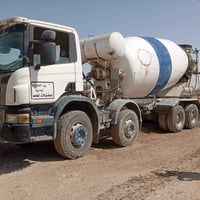 إسكانيّة موديل 2007 جاهزة للشغل كير ومحرك واكسل شرط جدر 10 مكعبات سنوي...