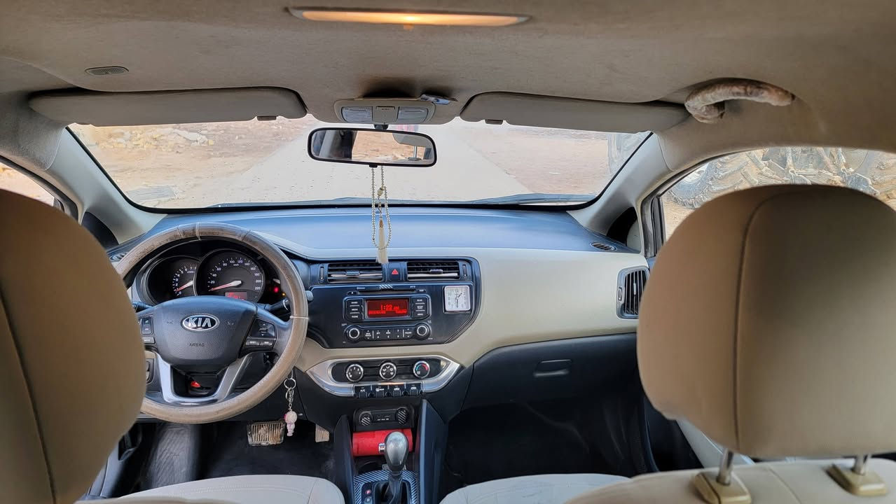 كيا ريو 2014 خليجي محرك 1600 قطرتين  العداد 135 الف رقم ميسان السعر 70    للاستفسار ***********
