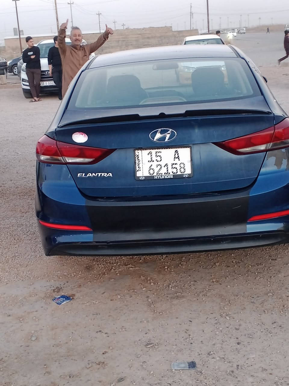 للبيع مراوس حسب القناعه السعر 125بيه مجال الانترا 18امريكي بيه قطعتين فقط باب سايق  جارد وقبق الصندوك جارد سياره ترايك زيرو دوشم جديده ارضي جلد محرك جديد كير جديد صدر جديد تخم تاير جديد بسمي تحويل ثاني يوم مشروع وطني رقم نكليزي سنويه 31 هزه جديد ***********اذا اكو ازيرا موديل 11يرهم مراوس وكلشي وسعر
