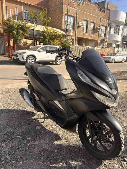 Pcx جيل ثالث ياباني حساسات كله شغاله مكينه كفاله نظافه كفرات موضحه بالصور للبيع *********** مكاني بغداد
