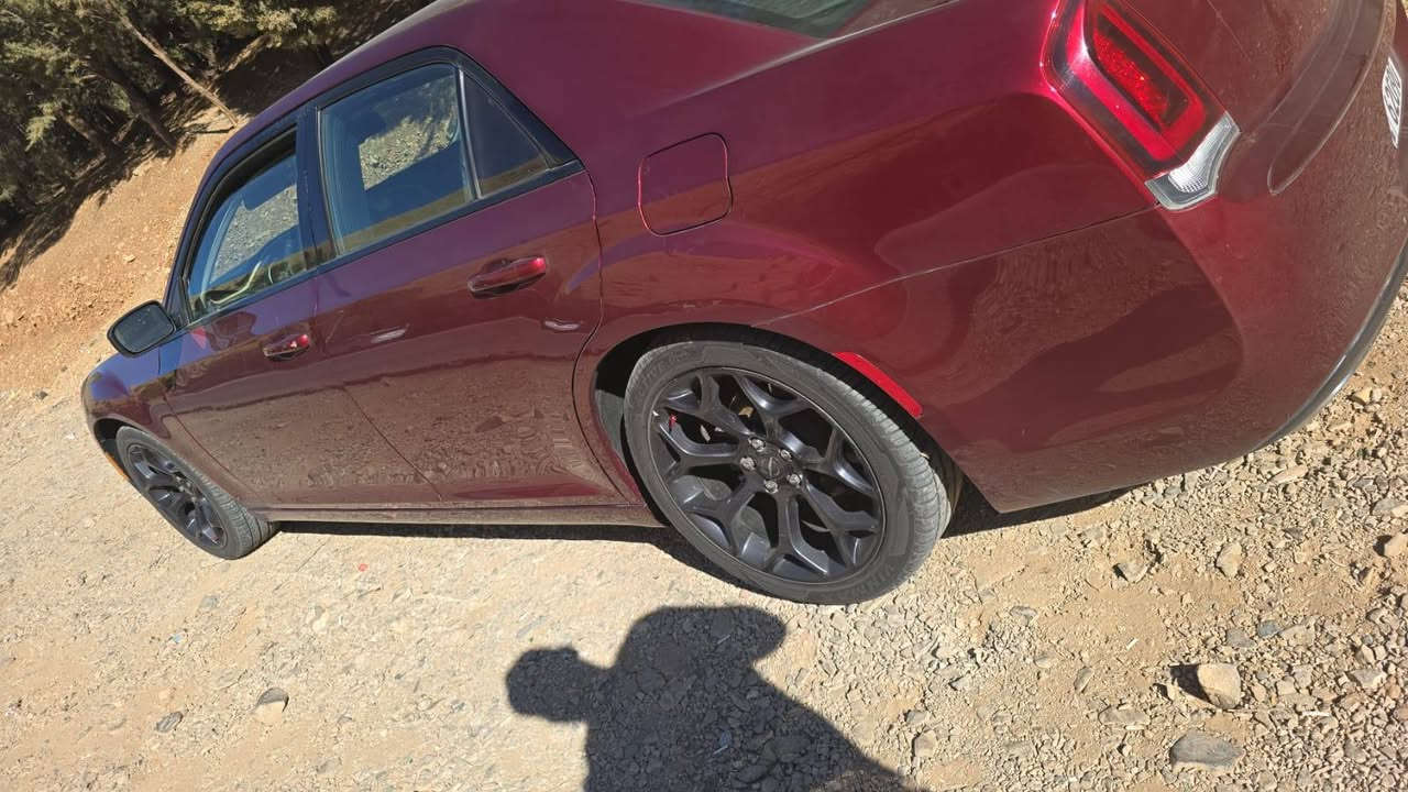 اوباما c300
 السياره 
٢٠١٩ موديل
(ماشي 145)
(بيه منضومةغاز)
(بيه ppf)
جاهزه بدون اي نقص
بسمي تحويل ثاني يوم
سعره 215ورقه وبيه مجال 
للاستفسار 
***********
