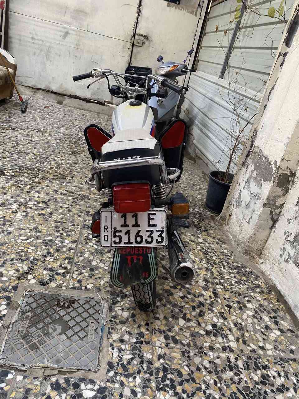 للبيع دراجه إيرانيه
أربعه كير
مكينه جديده زيرو 150cc
مرقّمه/ مكان بغداد الشعب قرب ساحه على النجف
الدراجه كلش نظيفه وما بيها شي
السعر مليون و550 ألف
بيه مجال للجادين

اللي يريد يستفسر يراسل خاص 📩
رقم (***********)
