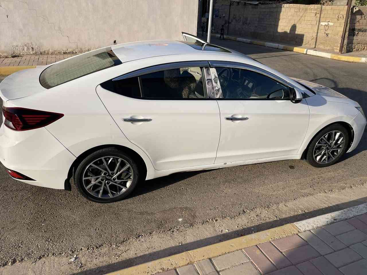 للبيع – النترا خليجي فول مواصفات 🚗
سلام عليكم
النترا موديل 20
خليجي فول مواصفات 1/1

🔹 رقم بغداد تحويل أو وكالة
 • 
 • بصمة تشغيل وأبواب
 • تبريد قطعتين
 • شاشة + كاميرا خلفية
 • محرك200
 • أشاير ترحيب
 • صندوق ذكي يفتح تلقائي عند الاقتراب
 • حساسات أمامية وخلفية 
  

 • السيارة مكفولة من تبديل أو صبغ  ما عدا البارد

💰 السعر 145 بيها مجال


**إذا كنت صاحب هذا الإعلان وتريد حذفه لأي سبب، رجاءا أرسل رسالة إلى الدعم الفني**