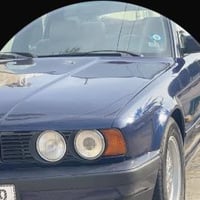 نيلي • داخل عسلي • بصرة