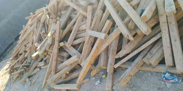 السلام عليكم خشب للبيع سير يشتغل جسور ***********
