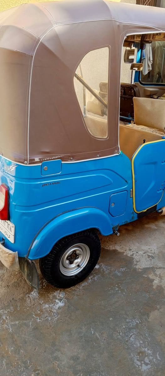 السلام عليكم تكتك للبيع واحد ا عشرين ابشهر ١٢ طابه ب ٢٢ رقم كربله تحويل ثاني يوم مكينته مره وحده امجفته ماصرله  ٢٠ يوم السعر ٧. اونص اوبيه مجال الرقم ***********
