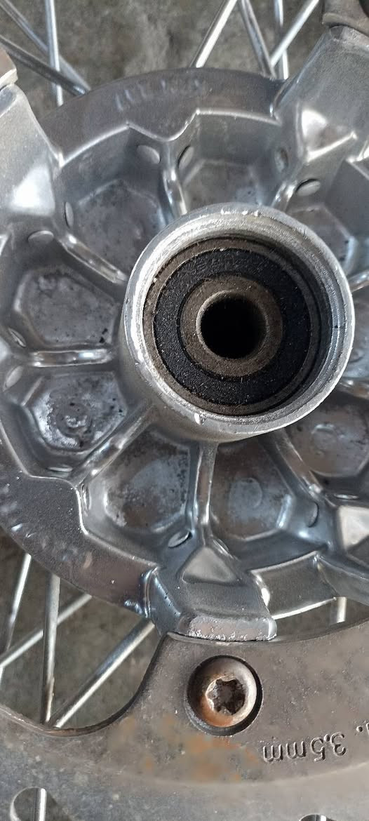 السلام عليكم وين ديسك تركي بنقص اربع سيام صينيه عدله بوربرينات دك حصر كابريتر الماني شغاله ونظيفه منزل لها بوشه بيها نقص برقي سلولي ابيحن شلع سعرهن 120 العنوان الانبار الفلوجه *********** بي واتساب
