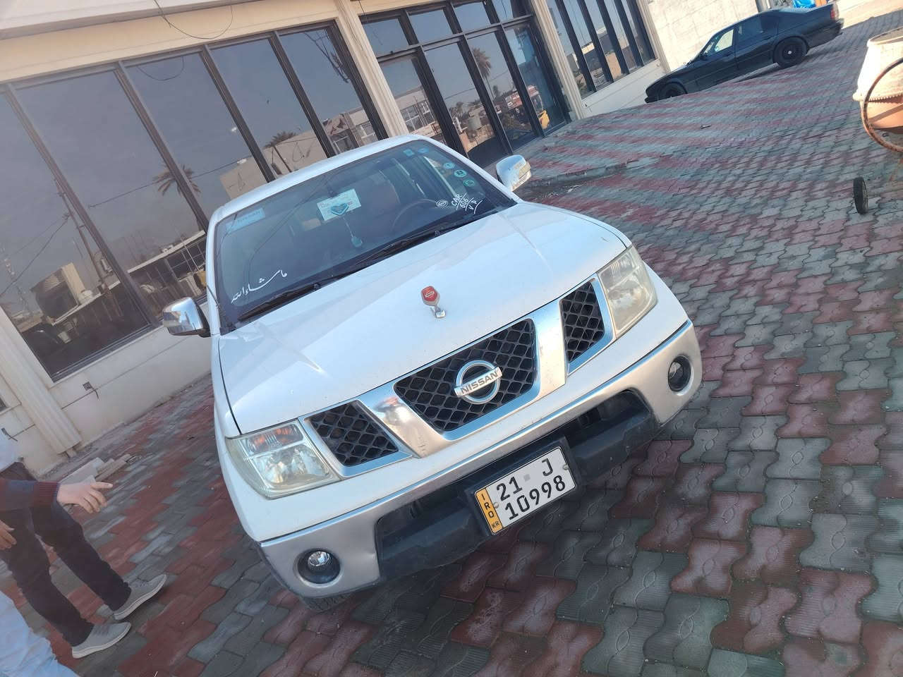 السلام عليكم ورحمة الله وبركاته.... نيفاره موديل 2009 للبيع رقم اسليمانيه الجديد سنويه لحد 2030 كير مكينه مكفول تخم تأير تخم ويل صدر أمامي خلفي جديد داخل دوشمه كامله السيارة جاهزه من كلشي العنوان خانقين ***********
