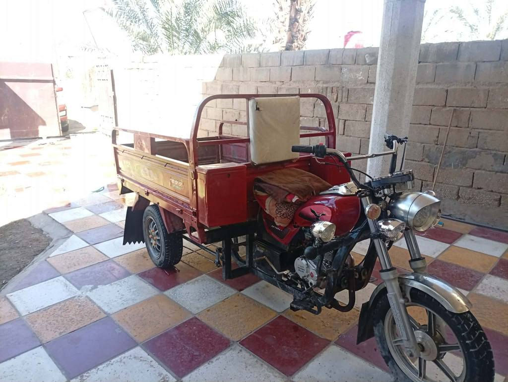 السلام عليكم ستوته للبيع اوراق اصولي موديل
السلام عليكم ستوته للبيع اوراق اصولي موديل
م18مكينه 23السعرمليون و200وبيه مجال العنوان حي الجزائر شارع النحالين رقم الموبايل ***********
