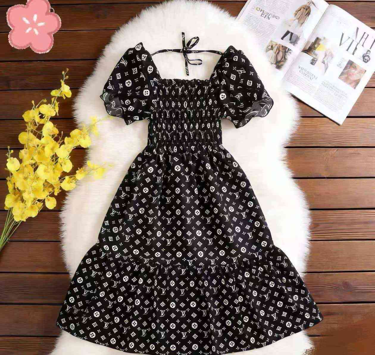 بنات صالح 
65-75يلبس 2-5
ب33الف 
———-
80-90يلبس 4-8 سنة 
ب39الف 
————
95-105 =المحير 9-12 سنة
السعر 46 الف
للحجز ***********
‏تابع قناة ازياء الماسة  جملة فقط في واتساب: https://whatsapp.com/channel/0029Vb3pV2I3LdQLqTEdWW1s
