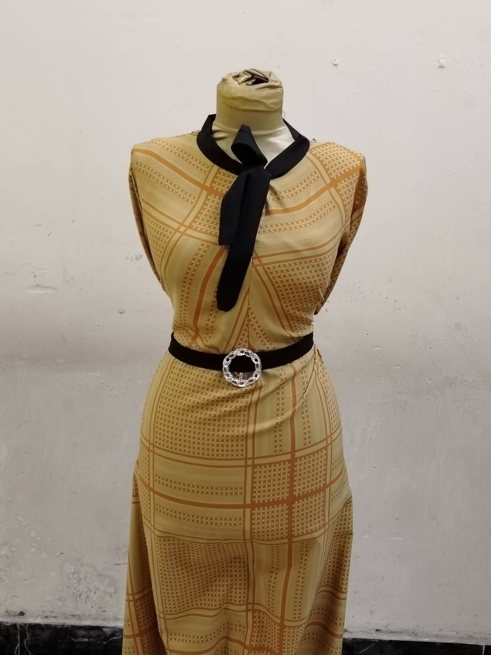 جميع الوان موجوده  السعر 8 تالف فري سايز 
الخطيب شارع مشمه قرب ماركت الباش
***********
