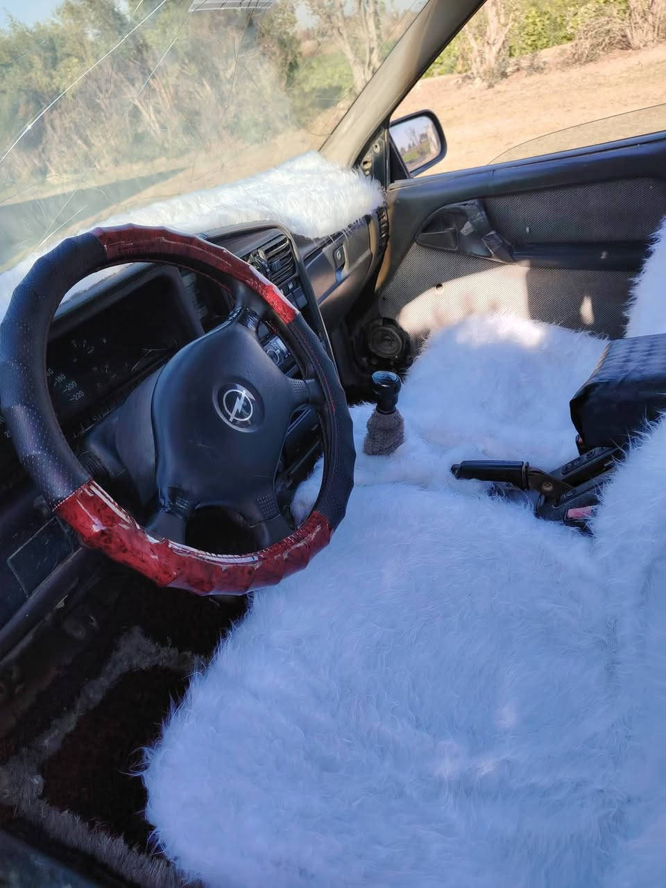 السلام عليكم
اوبل اوميكَا 92 كير عادي
رقم انبار الماني
شرط التحويل
السعر 27 وبي مجال
مكاني بغداد
الهاتف:***********
