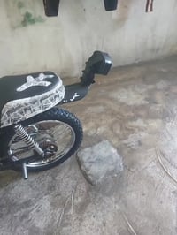 دراجه ناعمه موديل 23 سعر 400 وبي مجال رقم الهاتف07754889174