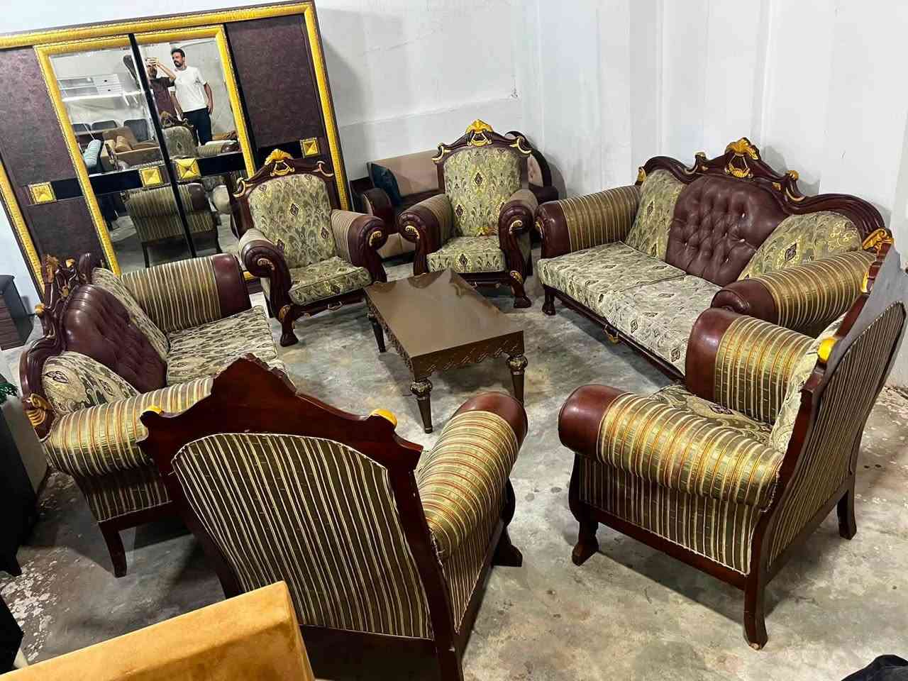 معرض الناي )
اثاث منزلي مستخدم حسب ما موظح فالصوره

للاستفسار الاتصال ع الرقم
***********
او مراسلة البريد الاكتروني 

عنوان شارع 60قرب جامع موفتي 📌
يوجد توصيل 🛻
