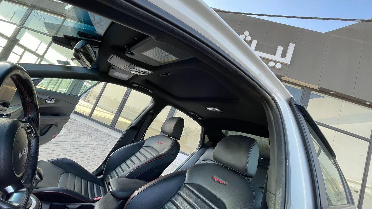 سلام عليكم
فورتي GT 2023

16تيربو 

كير DCT دبل كلج

ماشي74الف km

المواصفات فول 1/1 رقم اربيل  العنوان (موصل)

الضرر تبديل بوند فقط بدون دواخل بدون ايرباك

الاتصال على الرقم:***********

واتساب:***********

