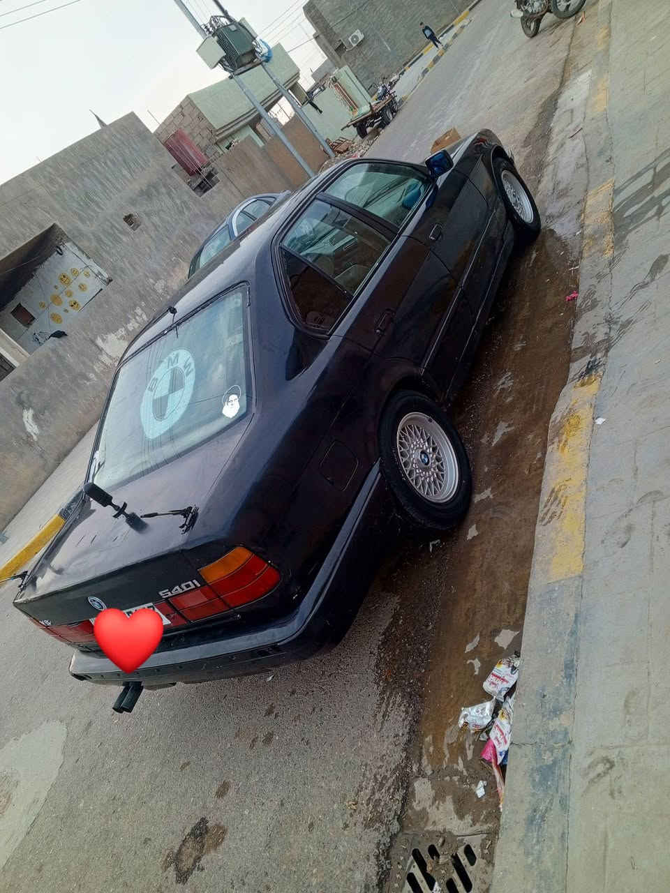 سلام عليكم بي ام حجم 540 اصل بليته وسنويه 8Vكير محرك خير من الله تخم تاير باتري جديد ولكشر شوف لعين للبيع السعر 40وبي مجال الاستفسار ‏‪***********‬‏
