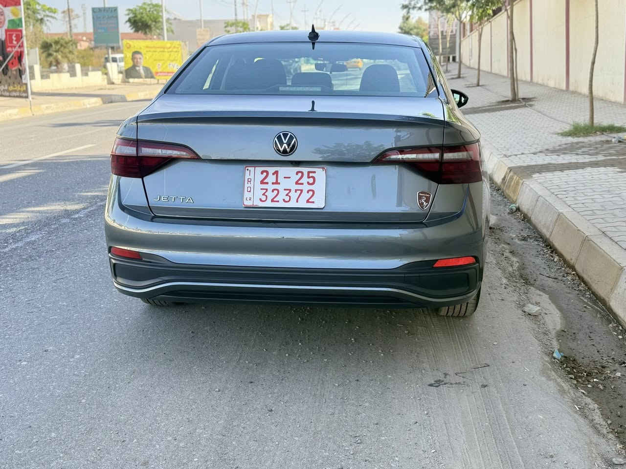 فولكس واكن جيتا موديل 2023ماشي 42 مايل سياره بدون صبغ فقط دعامييه امامي مبدل بدون اي دواخل  راديترات بلادي ما ملعوب بي ارباك ستيرن و سقف سستم سياره بدون رقم تترقم شمال محرك 15 توربو سياره احلا من صوره سعر (152)مكان سياره كركوك لاستفسار ***********   رقم شانصي داخل منشور سياره فقط بيع بدون مراوس
