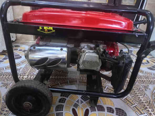 السلام عليكم مولد تايكر احمر مال بيت وادي  مضمون ومكفول محرك وداينمو ملف نحاس  وكلشي شغال بي إي نقف ماكو تشغيل عن بعد  رموت كنترول سلف وبكرة  ونظيف نضافة 💯💯 كما موضح بصو اتواصل خاص او ع رقم 👇 ***********. نف تفحص يلة  تشتري بعقوبة
